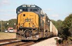 CSX SD70 AC 4573 waits for green